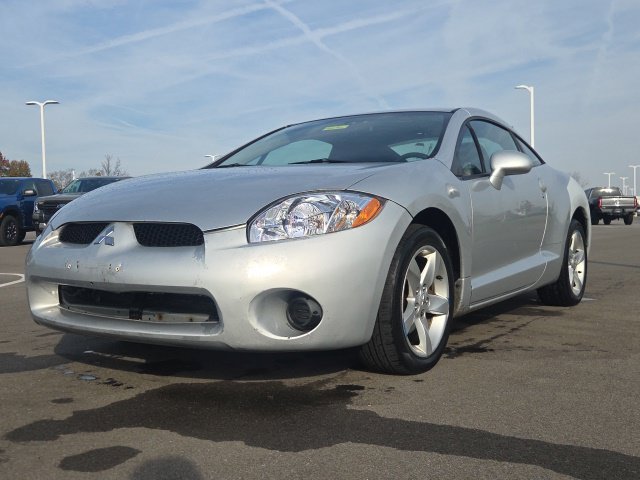 Used 2007 Mitsubishi Eclipse GS FWD image 2