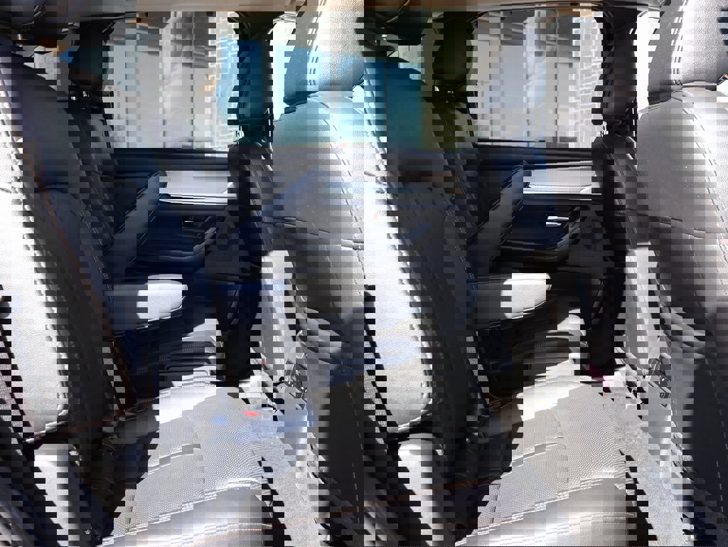 Used 2024 MAZDA CX-90 Plug-In Hybrid w/ Preferred image 13