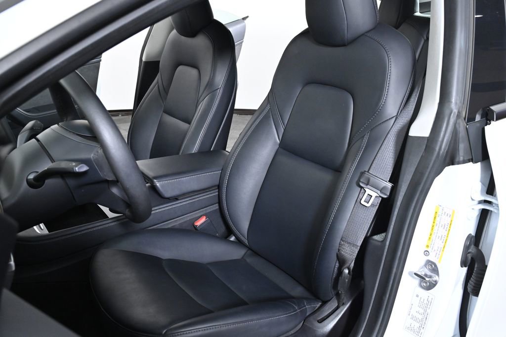 Used 2021 Tesla Model 3 Standard Range Plus image 20