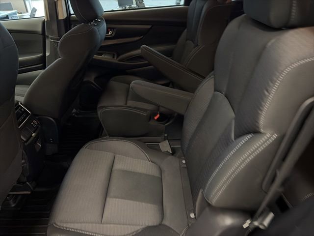 Used 2023 Subaru Ascent Premium w/ Convenience Package image 18