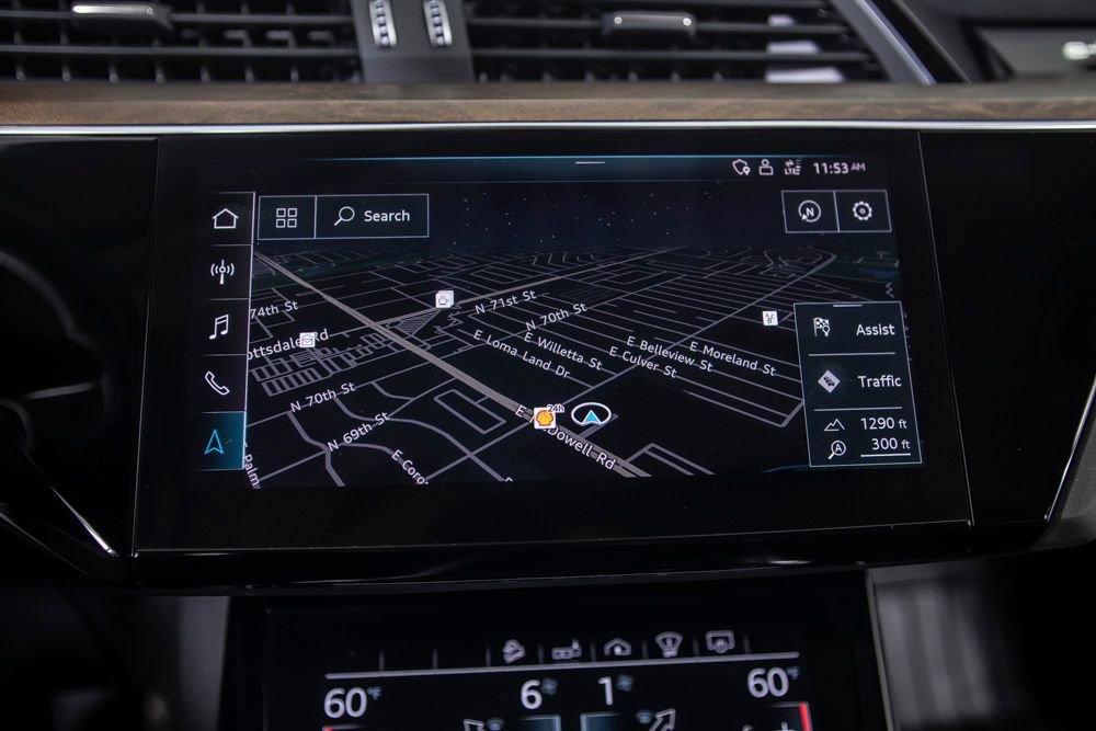 Used 2019 Audi e-tron Prestige AWD/4WD image 29