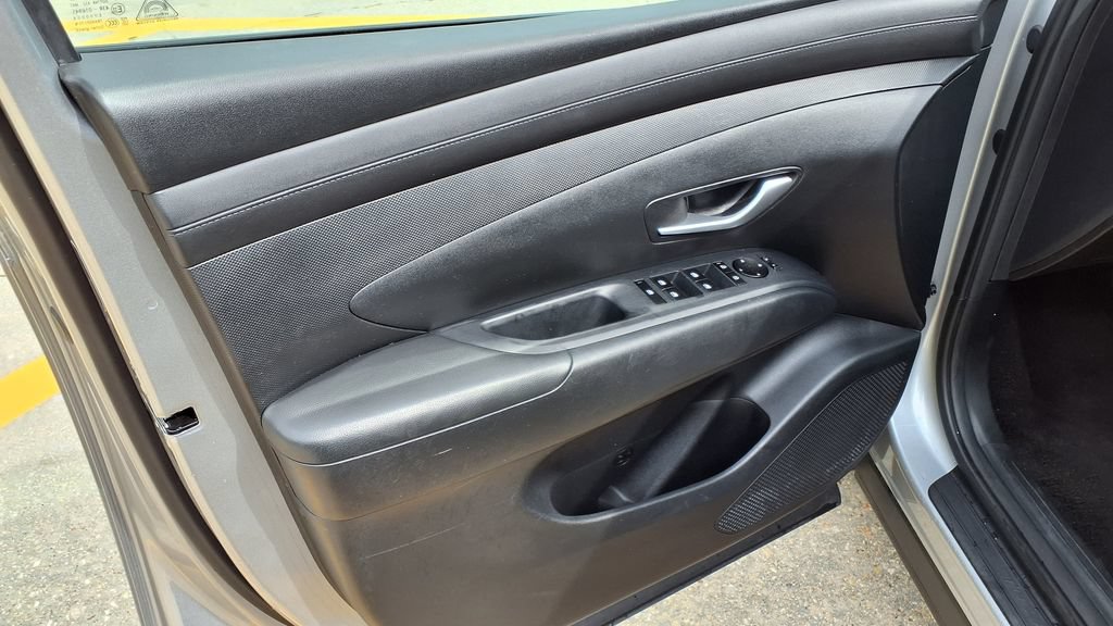 Used 2025 Hyundai Tucson SEL AWD/4WD image 6