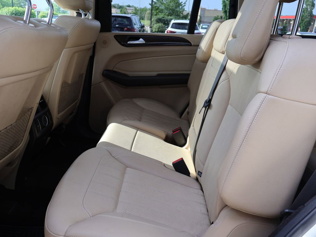 Used 2017 Mercedes-Benz GLS 450 4MATIC image 13