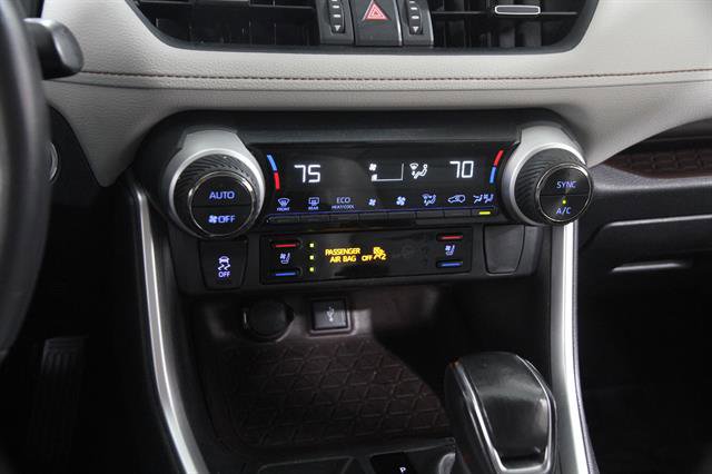 Used 2020 Toyota RAV4 Limited w/ Limited Grade Weather Package FWD image 14