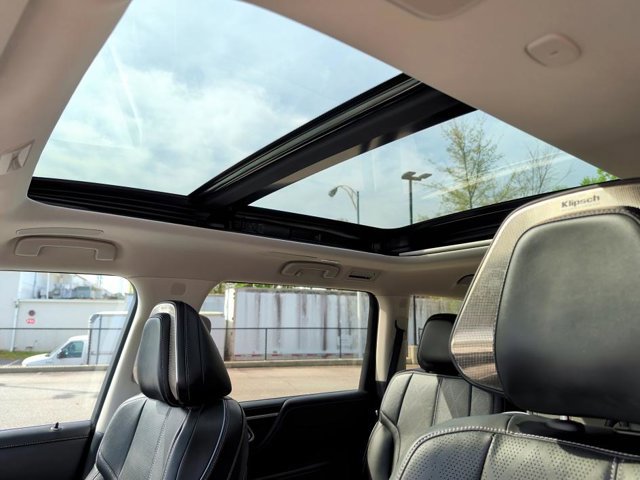 Certified 2025 INFINITI QX80 Sensory image 27