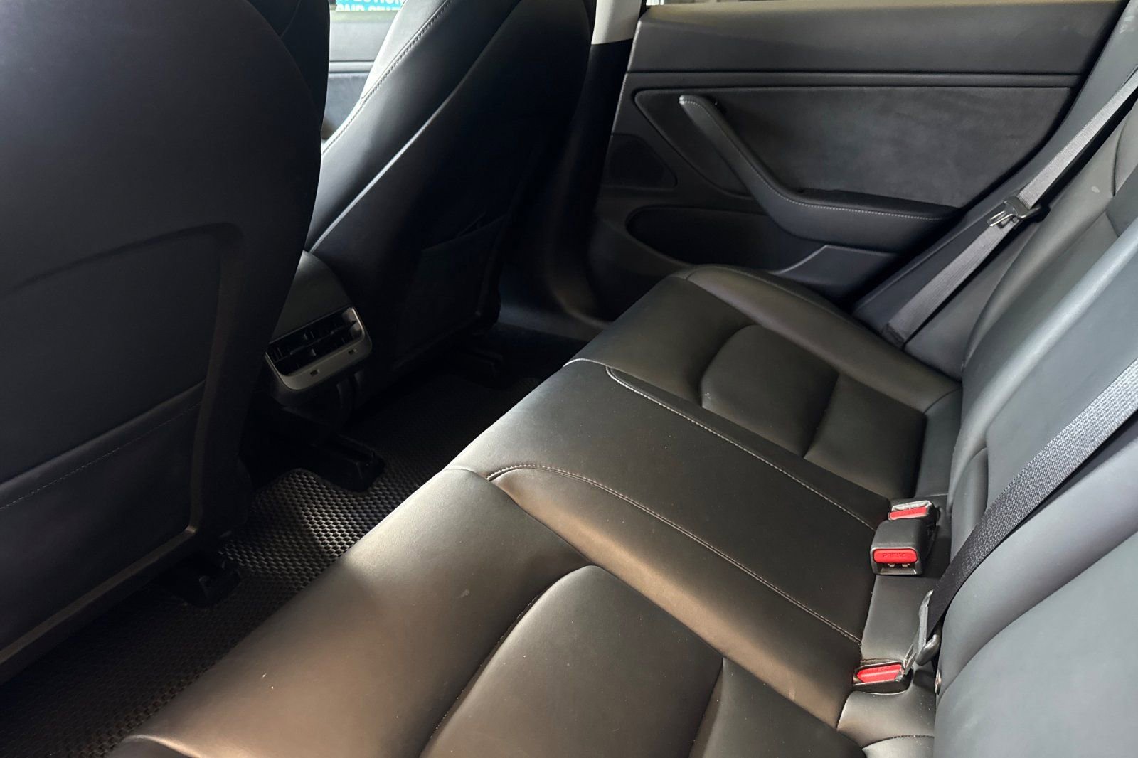 Used 2019 Tesla Model 3 Standard Range Plus RWD image 8