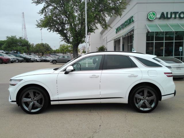 Used 2022 Genesis GV70 3.5T Sport w/ Sport Prestige Package image 15