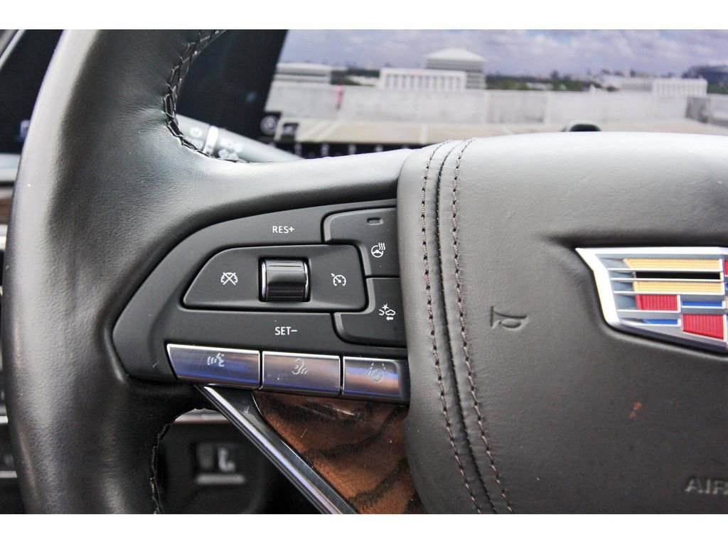 Certified 2024 Cadillac Escalade Sport Platinum w/ LPO, ONYX Package image 16