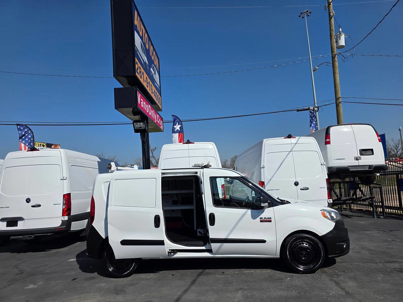 Used 2019 RAM ProMaster City Tradesman image 5