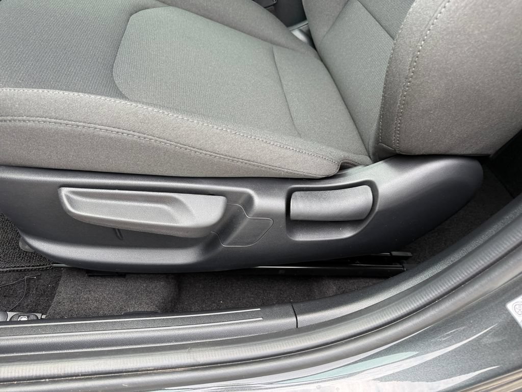 New 2026 Kia K4 FWD image 16