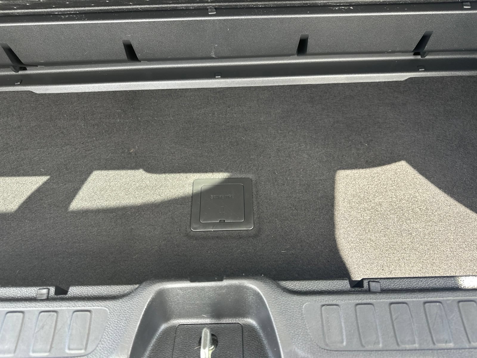 Used 2016 Honda Pilot Touring image 36