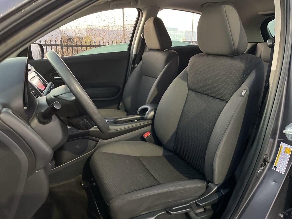 Used 2022 Honda HR-V LX image 24