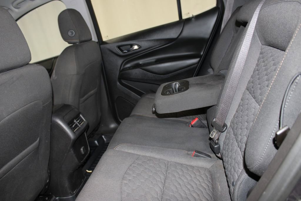 Used 2018 Chevrolet Equinox LT image 17