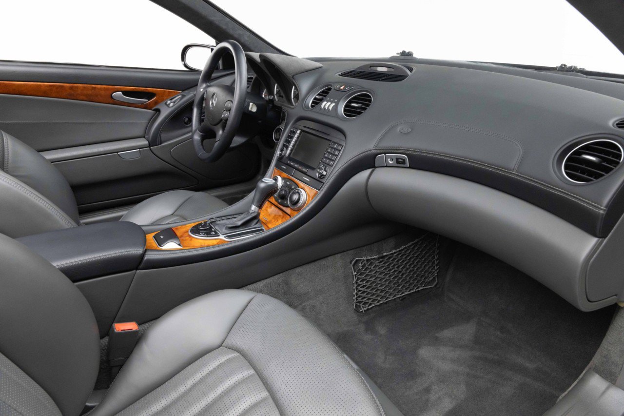 Used 2005 Mercedes-Benz SL 65 AMG image 36