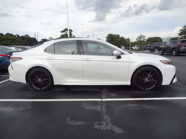 Used 2024 Toyota Camry XSE FWD image 5