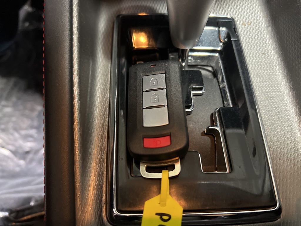 Used 2023 Mitsubishi Outlander Sport SE image 33