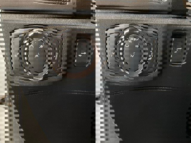 Certified 2020 Ford Fusion SE image 17