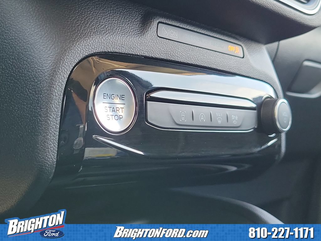 Used 2026 Ford Escape Active w/ Tech Pack #1 AWD/4WD image 17