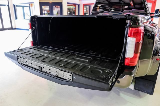 Used 2019 Ford F350 King Ranch w/ King Ranch Ultimate Package AWD/4WD image 51