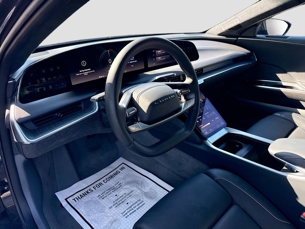 Used 2024 Lucid Air Touring image 10