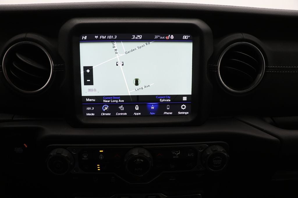 Used 2023 Jeep Wrangler Sahara w/ Cold Weather Group image 22