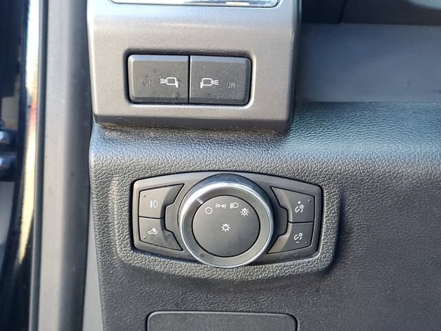 Used 2016 Ford F150 XLT w/ Equipment Group 302A Luxury AWD/4WD image 16