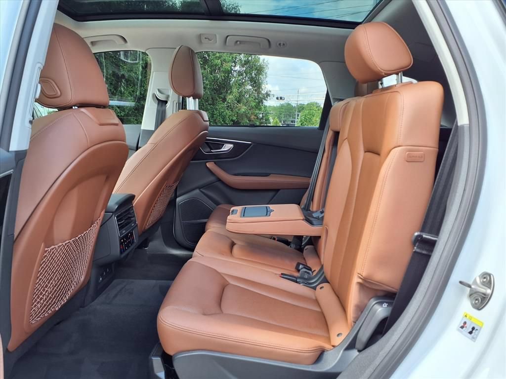 Used 2023 Audi Q7 2.0T Premium Plus w/ Premium Plus Package AWD/4WD image 20