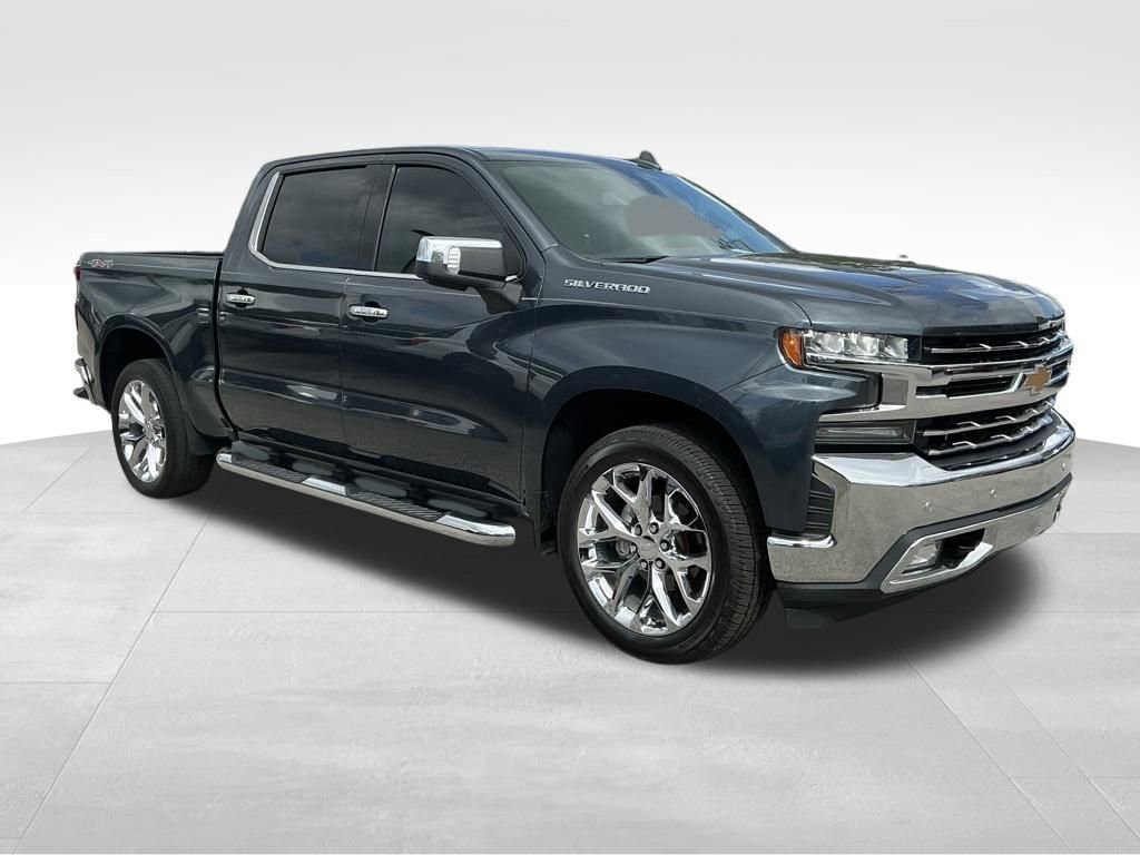 Used 2020 Chevrolet Silverado 1500 LTZ w/ LTZ Premium Package AWD/4WD image 8
