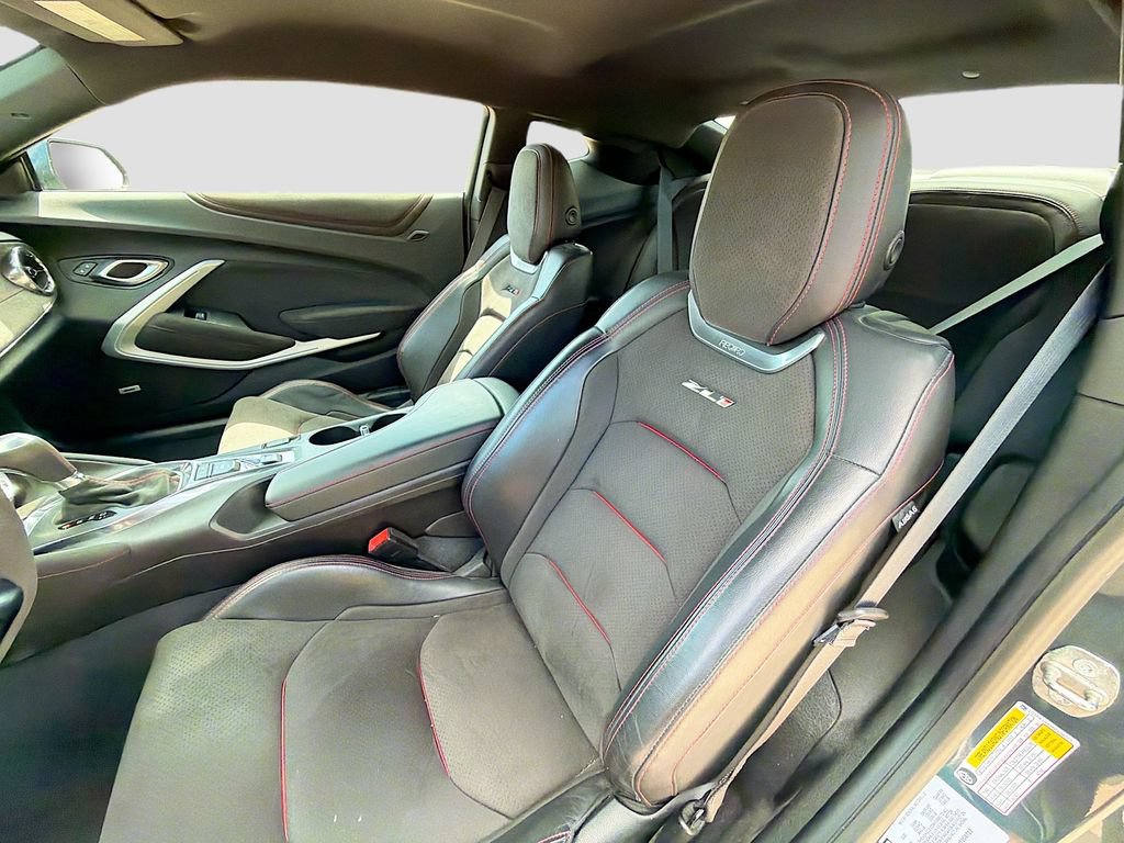 Used 2022 Chevrolet Camaro ZL1 RWD image 20
