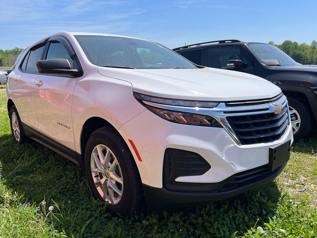 Used 2023 Chevrolet Equinox LS w/ LS Convenience Package FWD image 8