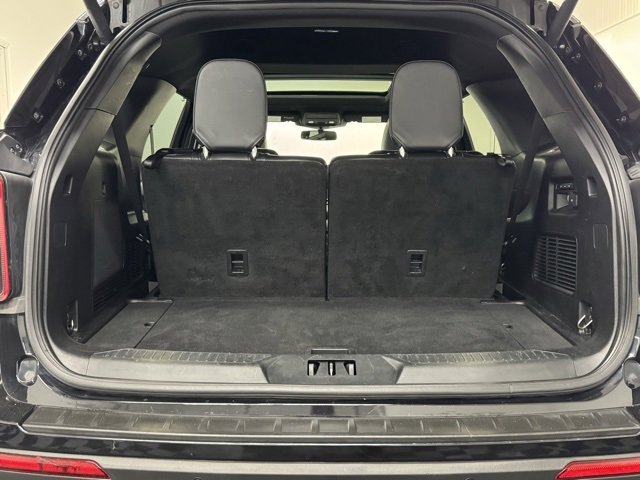 Used 2021 Ford Explorer ST w/ ST Street Pack image 34