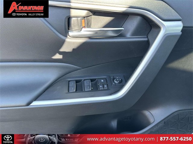 Used 2023 Toyota RAV4 XLE image 18