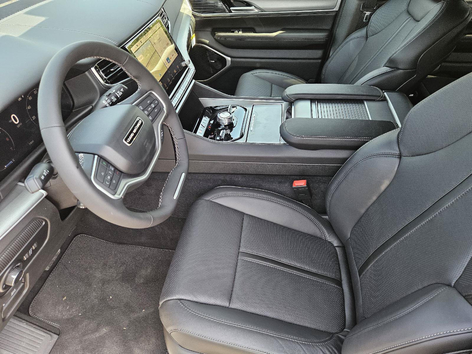 New 2026 Jeep Grand Wagoneer Limited AWD/4WD image 8
