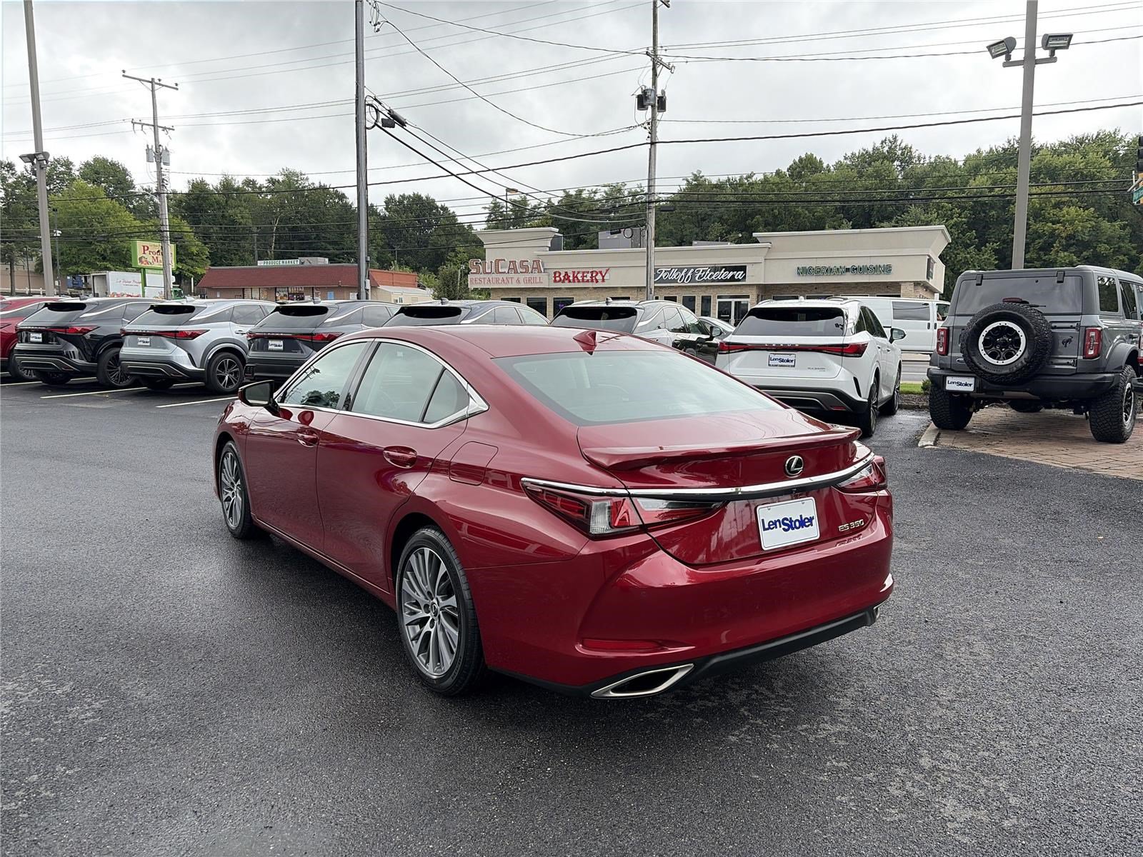 Certified 2021 Lexus ES 350 w/ Premium Package FWD image 3
