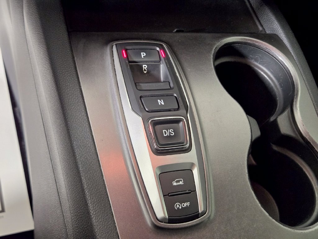 Used 2022 Honda Pilot Sport image 32
