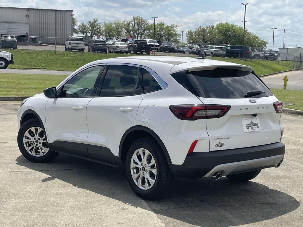 New 2025 Ford Escape Active w/ Cold Weather Package image 5