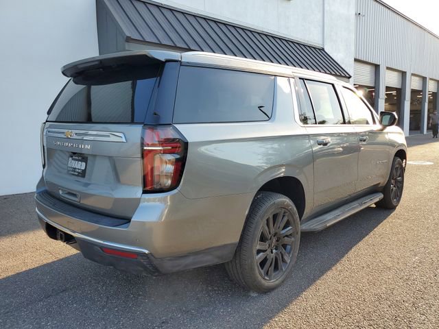 Used 2023 Chevrolet Suburban LS RWD image 4
