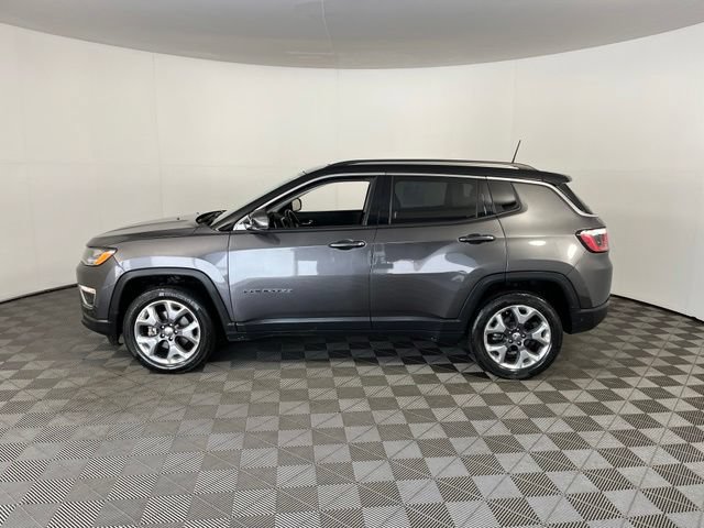 Used 2018 Jeep Compass Limited w/ Navigation Group AWD/4WD image 4