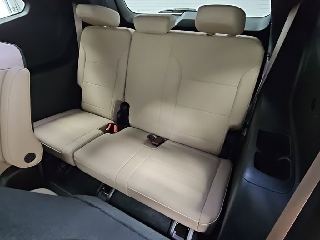 New 2026 Buick Enclave Preferred w/ Power Package image 32