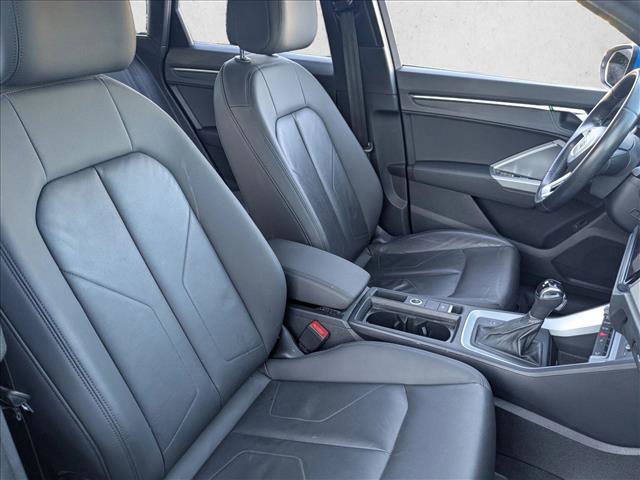 Used 2020 Audi Q3 2.0T Premium w/ Convenience Package image 23