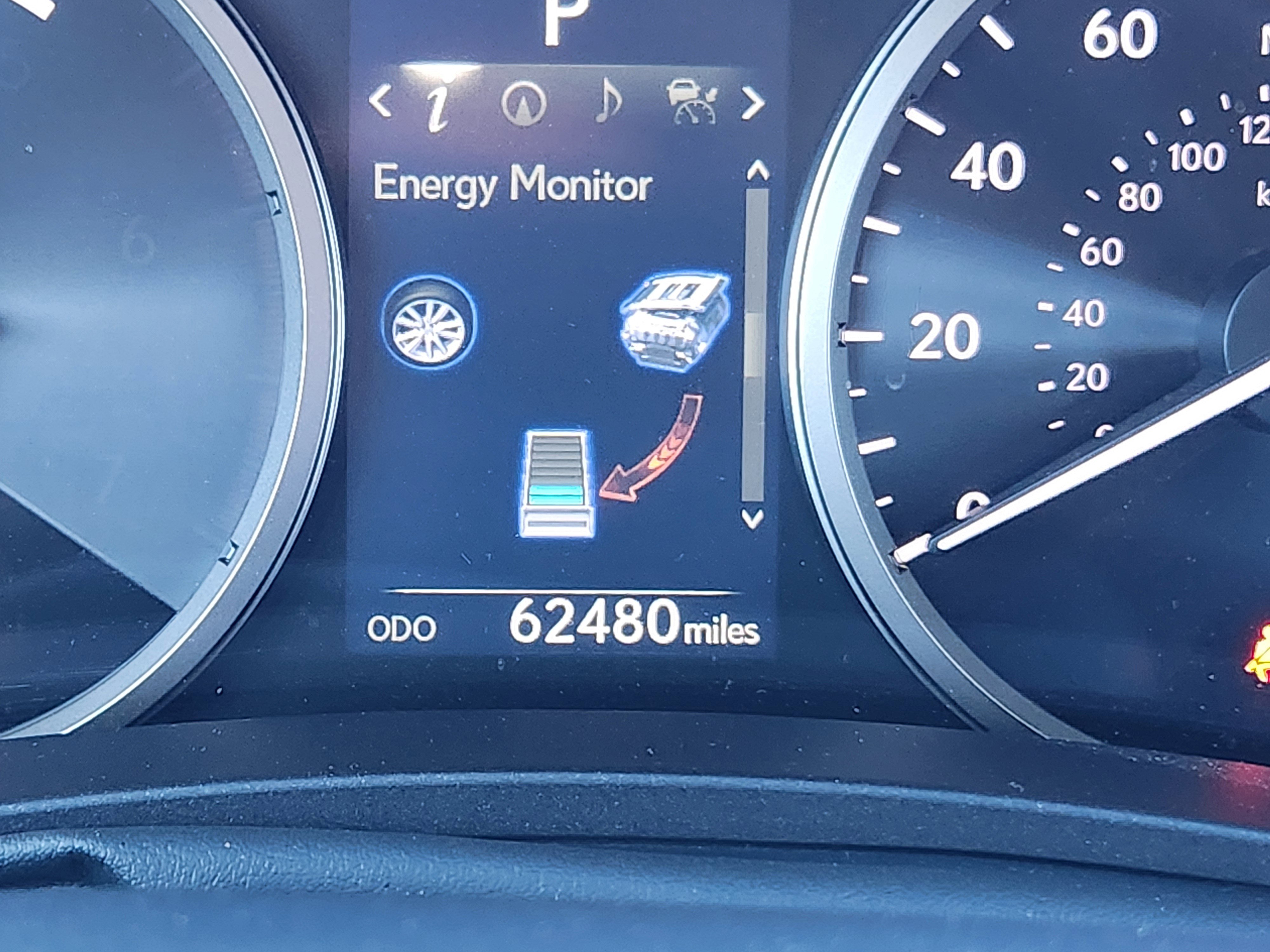 Used 2017 Lexus NX 300h AWD image 9