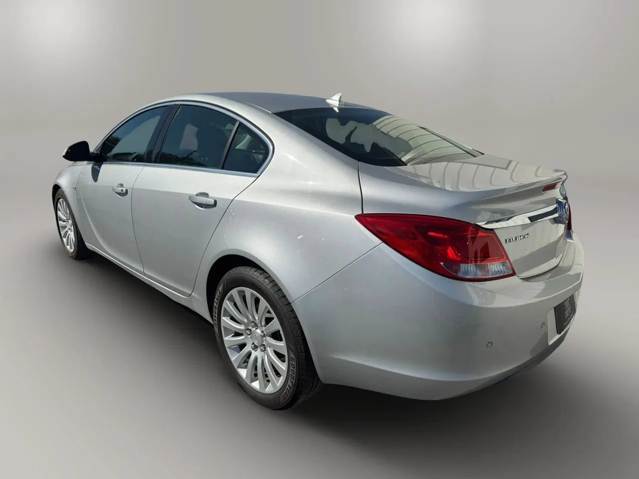 Used 2011 Buick Regal CXL w/ RL3 Preferred Equipment Group FWD image 8