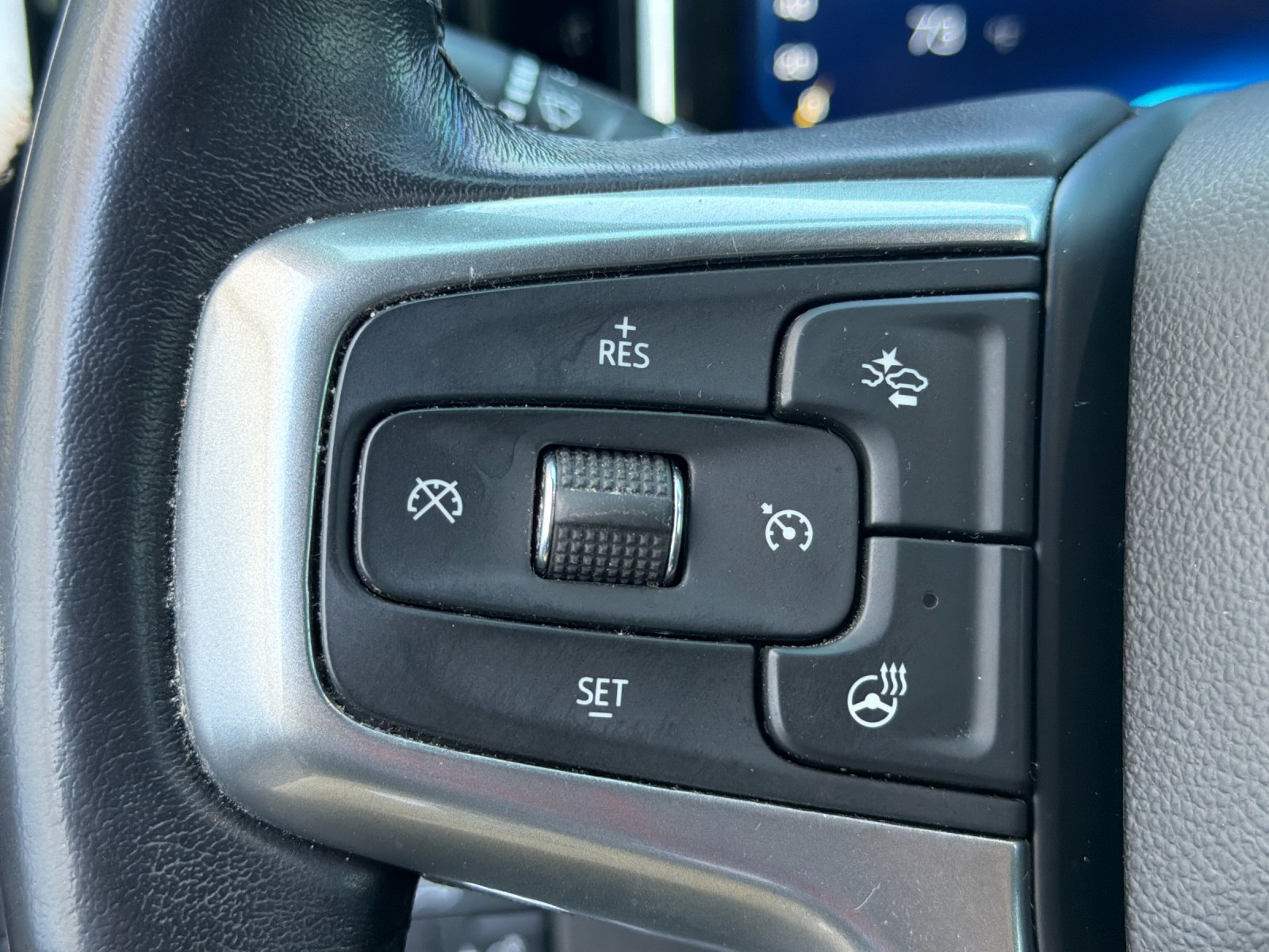 Used 2023 Chevrolet Silverado 1500 RST AWD/4WD image 27