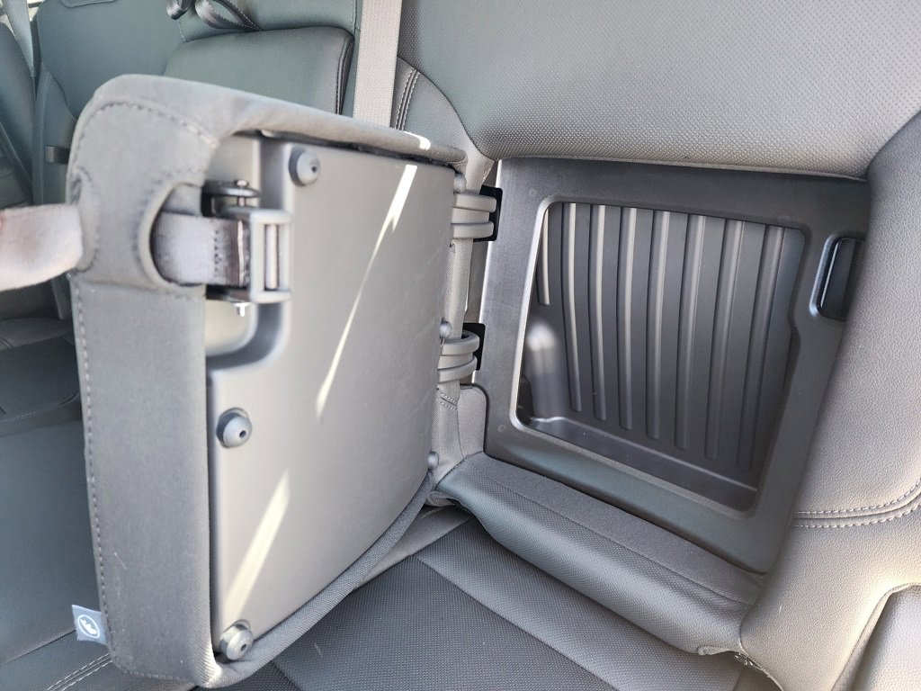 Certified 2024 Chevrolet Silverado 1500 LTZ w/ Technology Package image 16