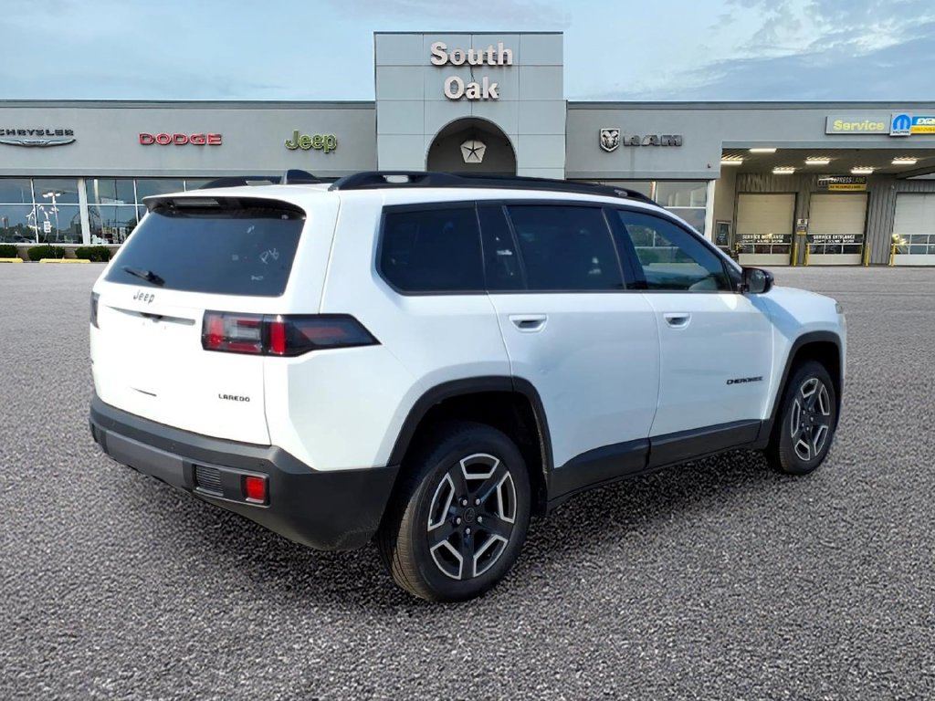 New 2026 Jeep Cherokee Laredo AWD/4WD image 4