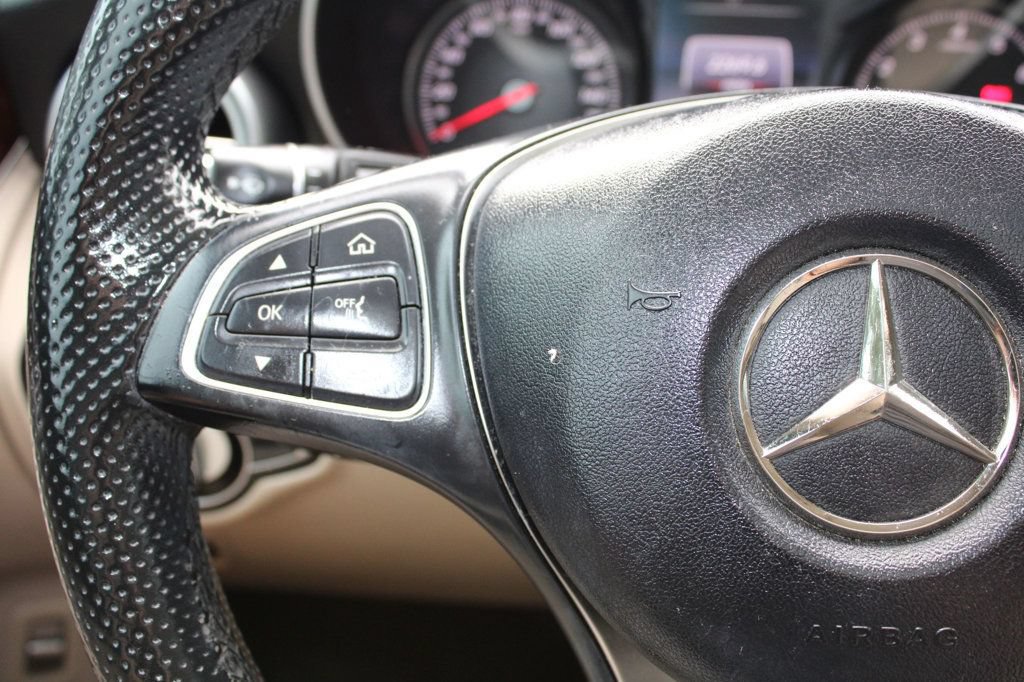 Used 2017 Mercedes-Benz GLC 300 image 22