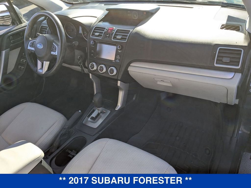 Used 2017 Subaru Forester 2.5i w/ Alloy Wheel Package image 38
