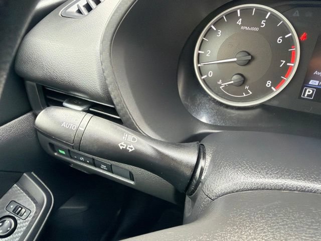 Certified 2025 Nissan Sentra S FWD image 28