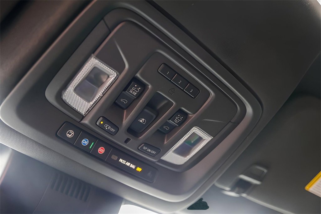 Used 2023 Chevrolet Silverado 1500 High Country w/ High Country Premium Package image 24