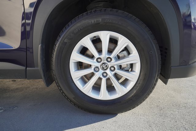 Certified 2024 Toyota Grand Highlander Limited image 32